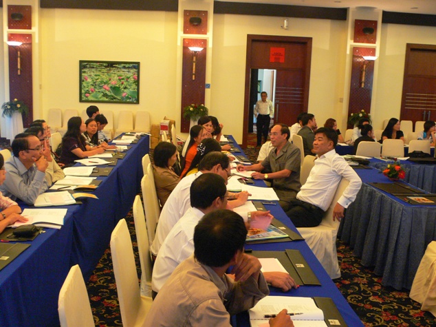 Ảnh hội nghị tập huấn kỹ năng giám sát dành cho ĐBQH tại Quảng Bình từ 15-16/9/2011